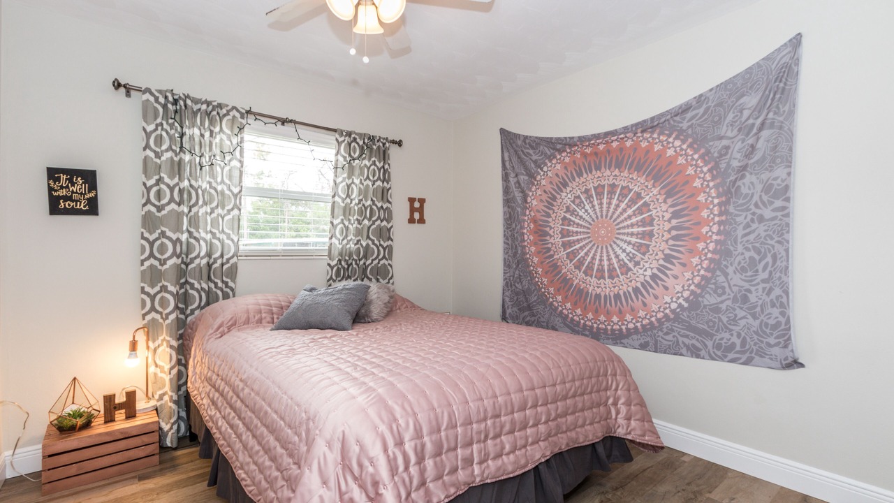 Photo of Bedroom in Villas