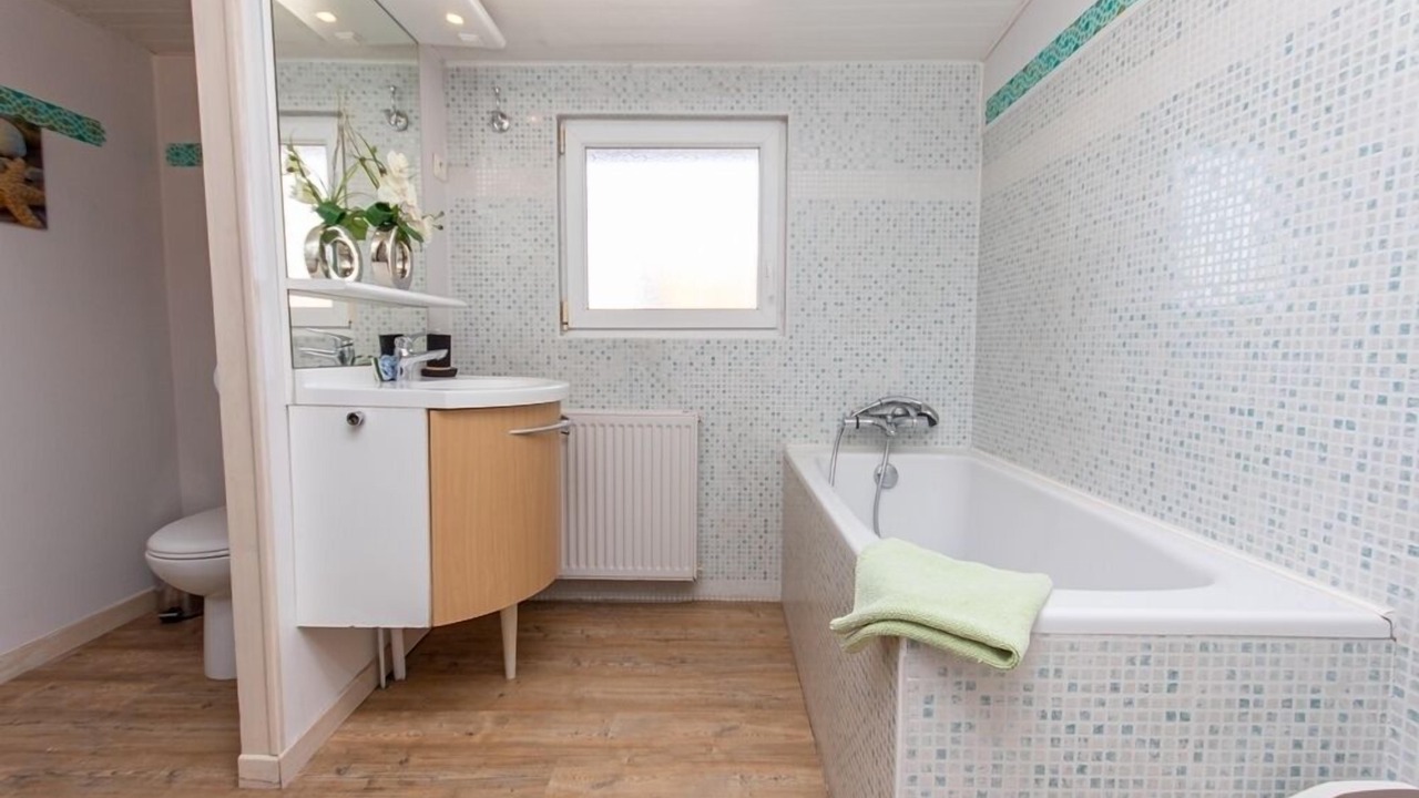 Photo of Bathroom in Angoulins