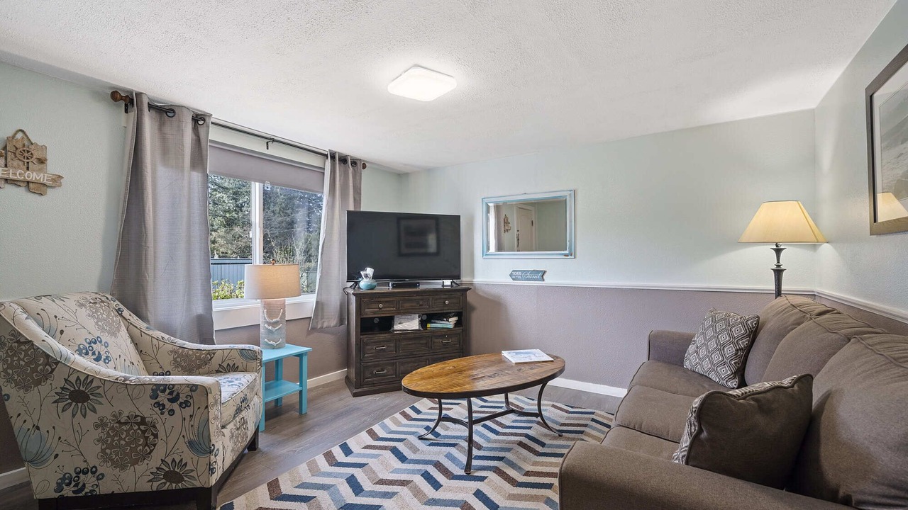 Photo of Livingroom in Netarts