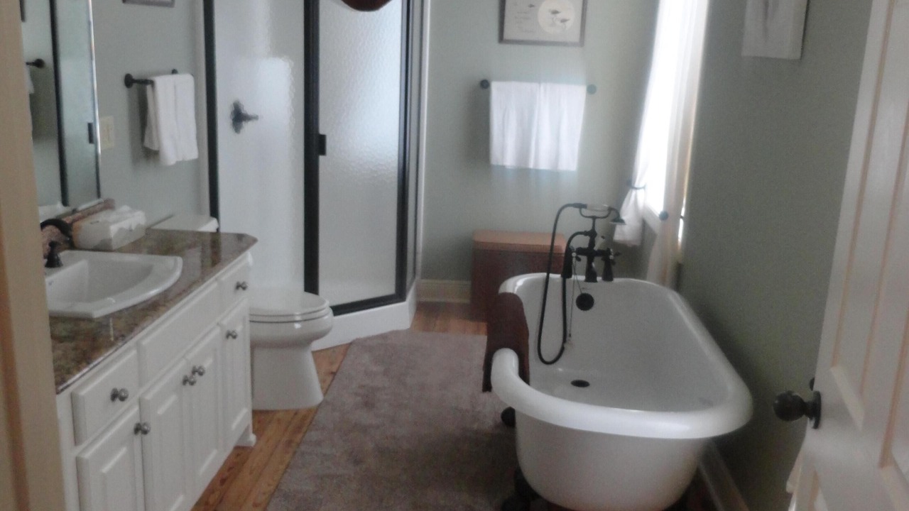 Photo of Bathroom in Mena