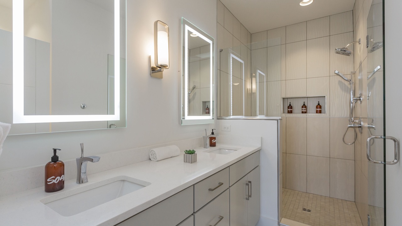 Photo of Bathroom in Hadley - Washington