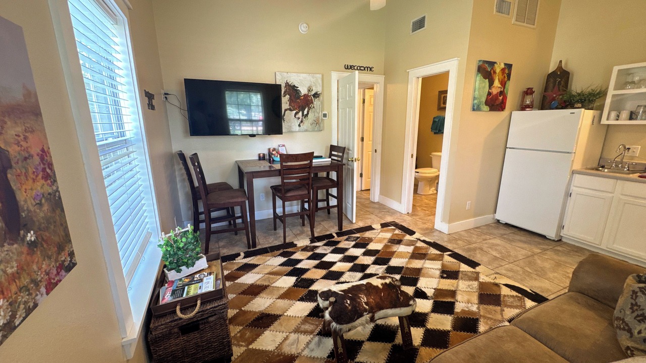 Photo of Livingroom in Fredericksburg