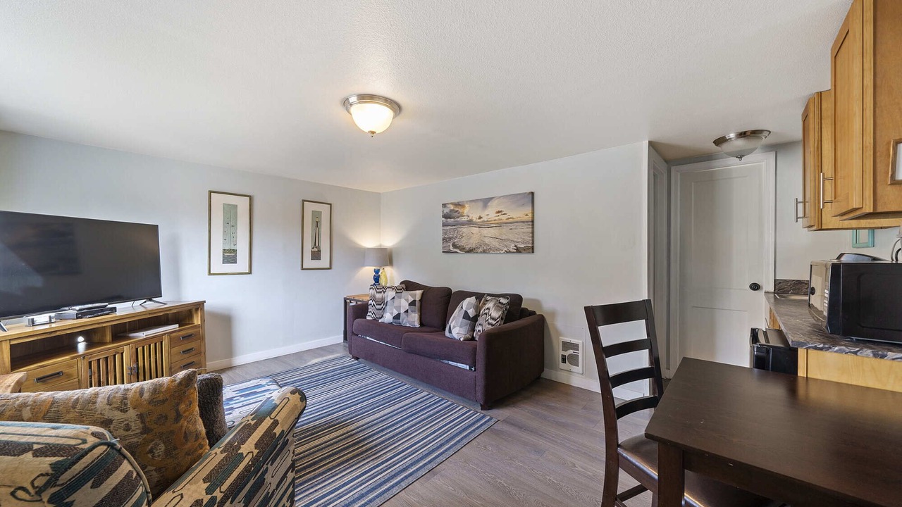 Photo of Livingroom in Netarts