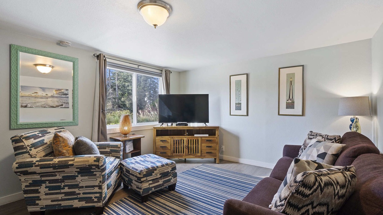 Photo of Livingroom in Netarts