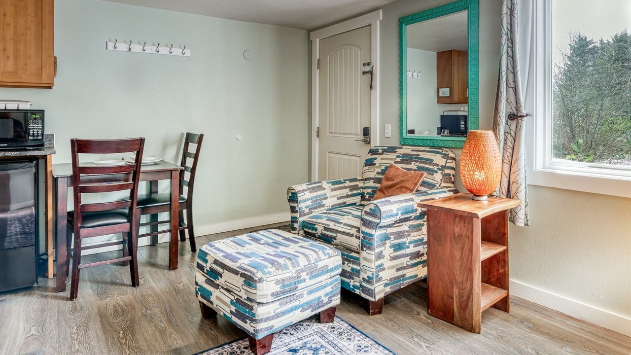 Photo of Livingroom in Netarts