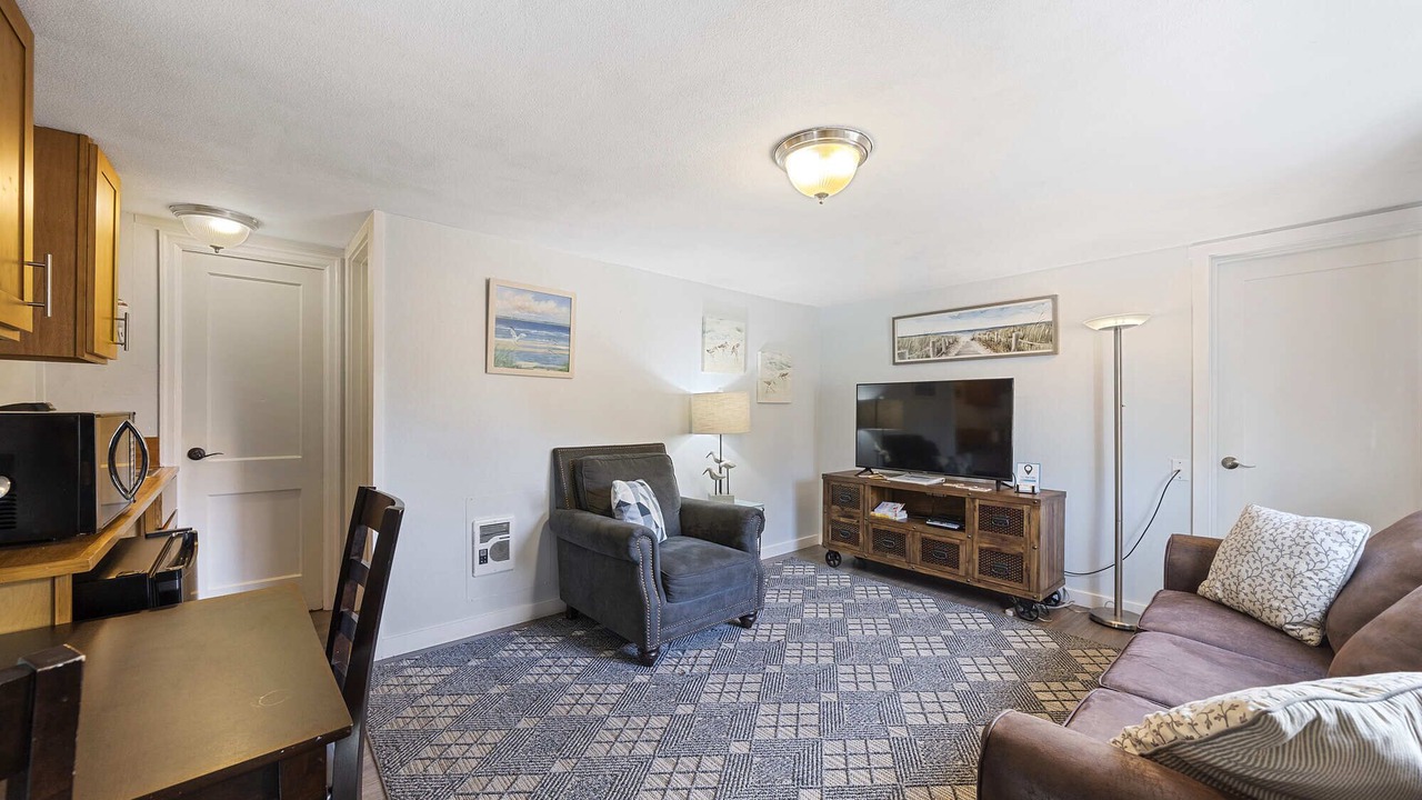 Photo of Livingroom in Netarts