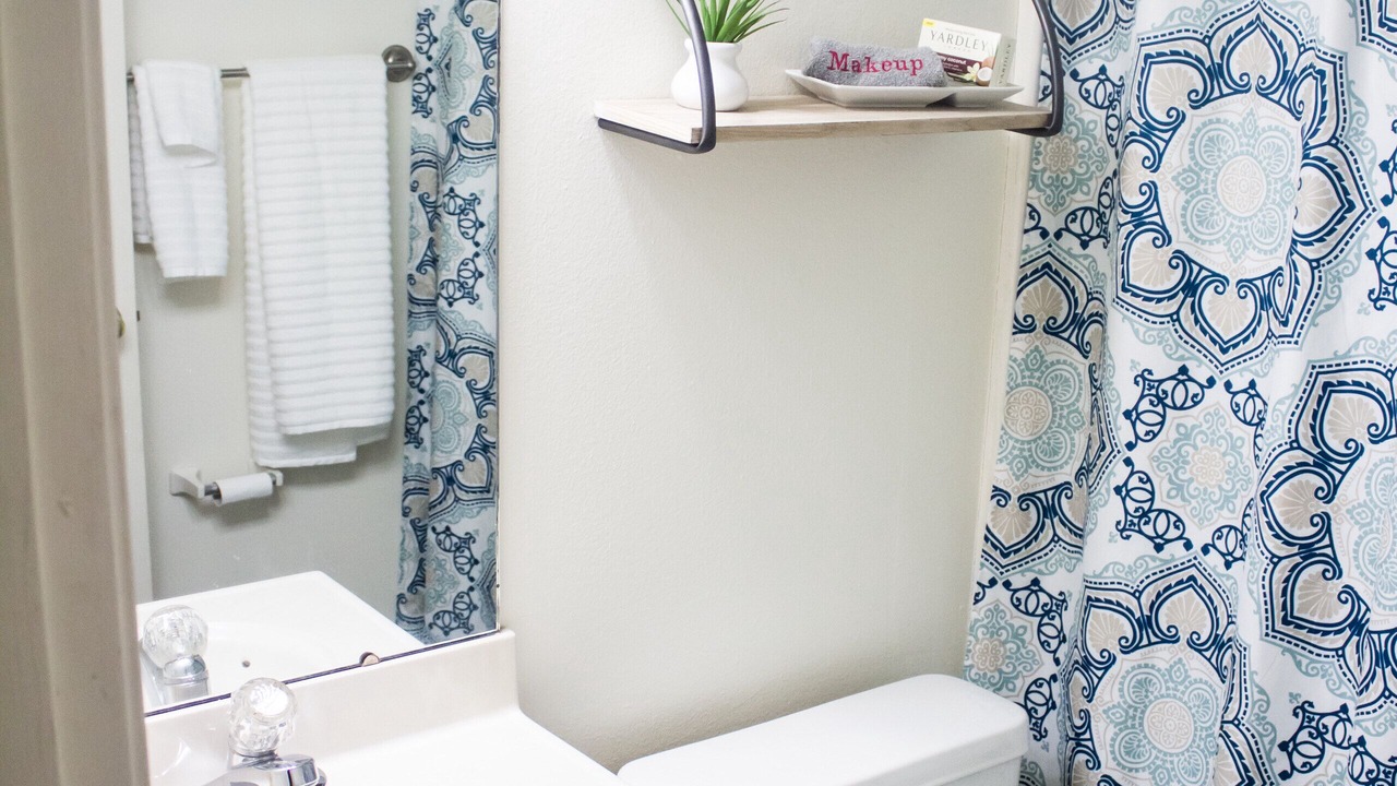 Photo of Bathroom in Conway