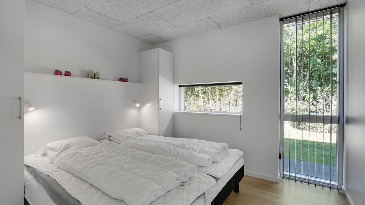 Photo of Others in Falen