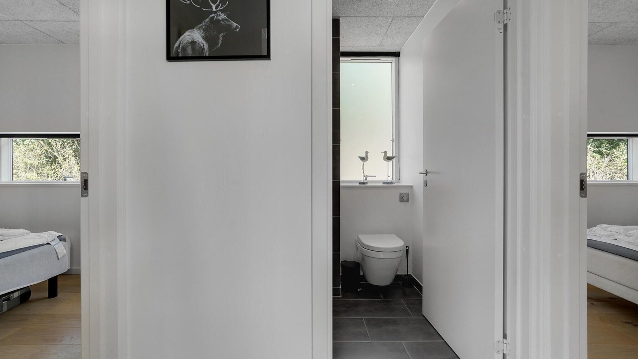 Photo of Others in Falen