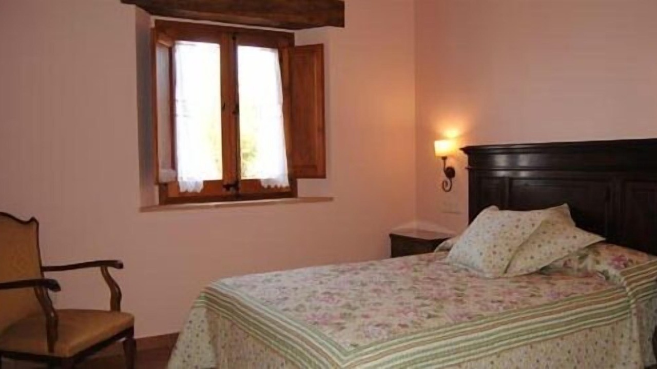 Photo of Bedroom in Lladurs