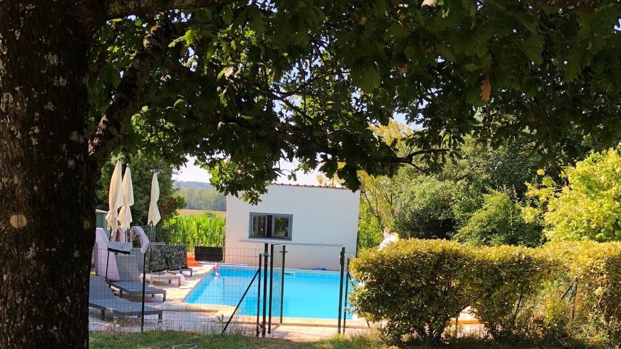 Photo of Outdoor in Bellon