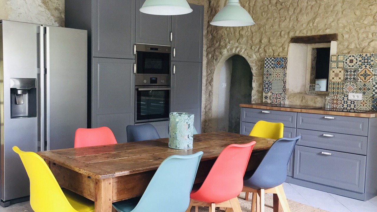 Photo of Others in Bellon