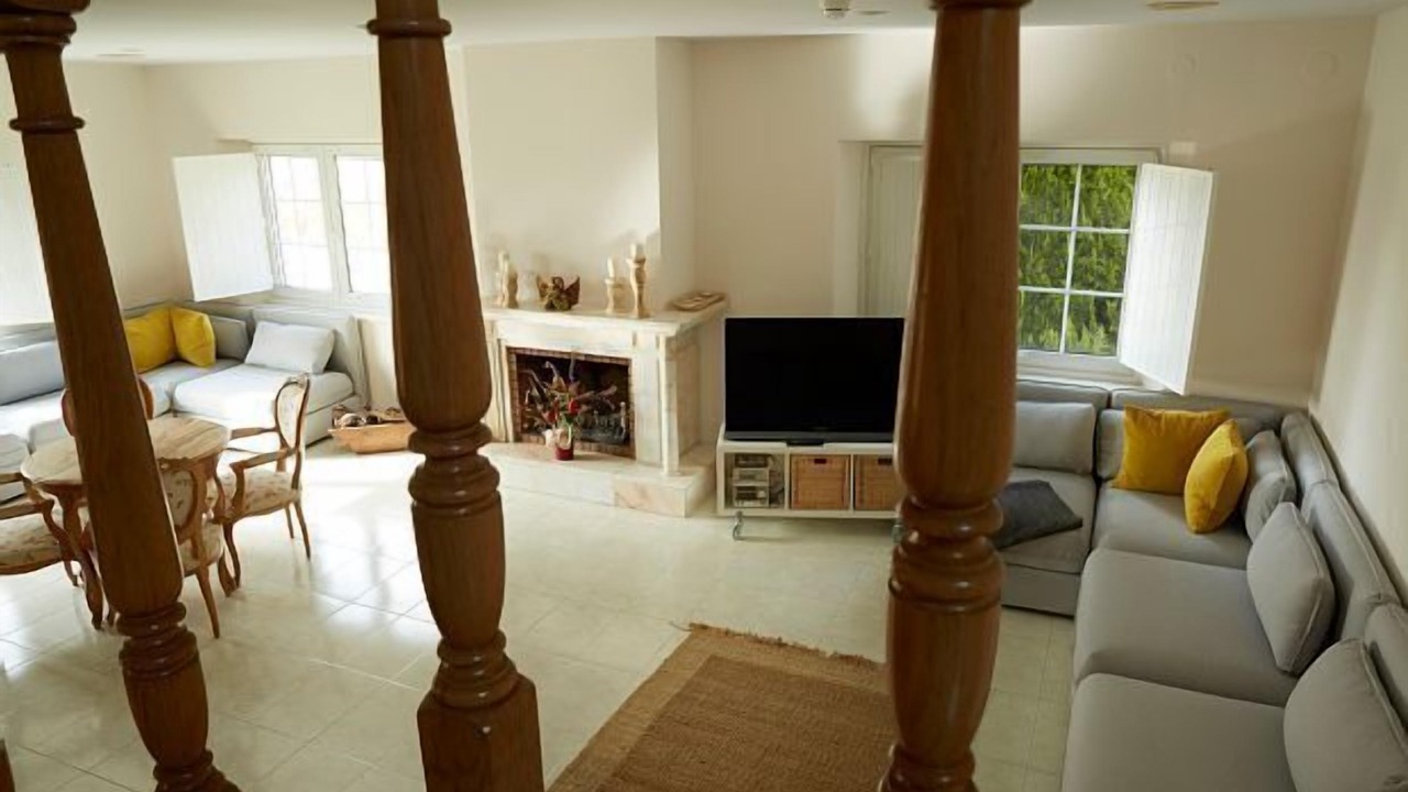 Photo of Livingroom in Gurb
