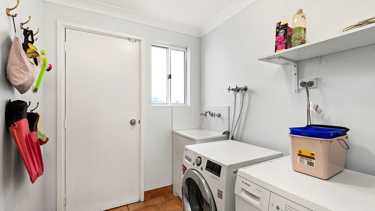 Photo of Others in Anna Bay