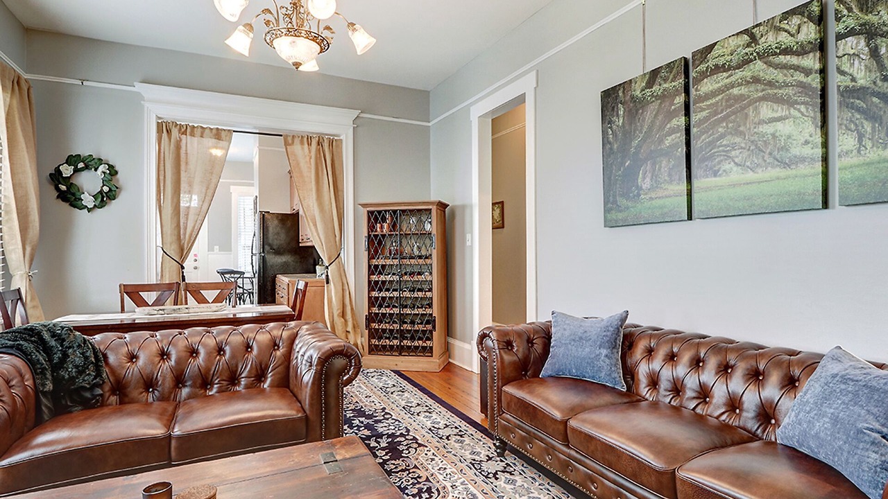 Photo of Livingroom in Dixon Park