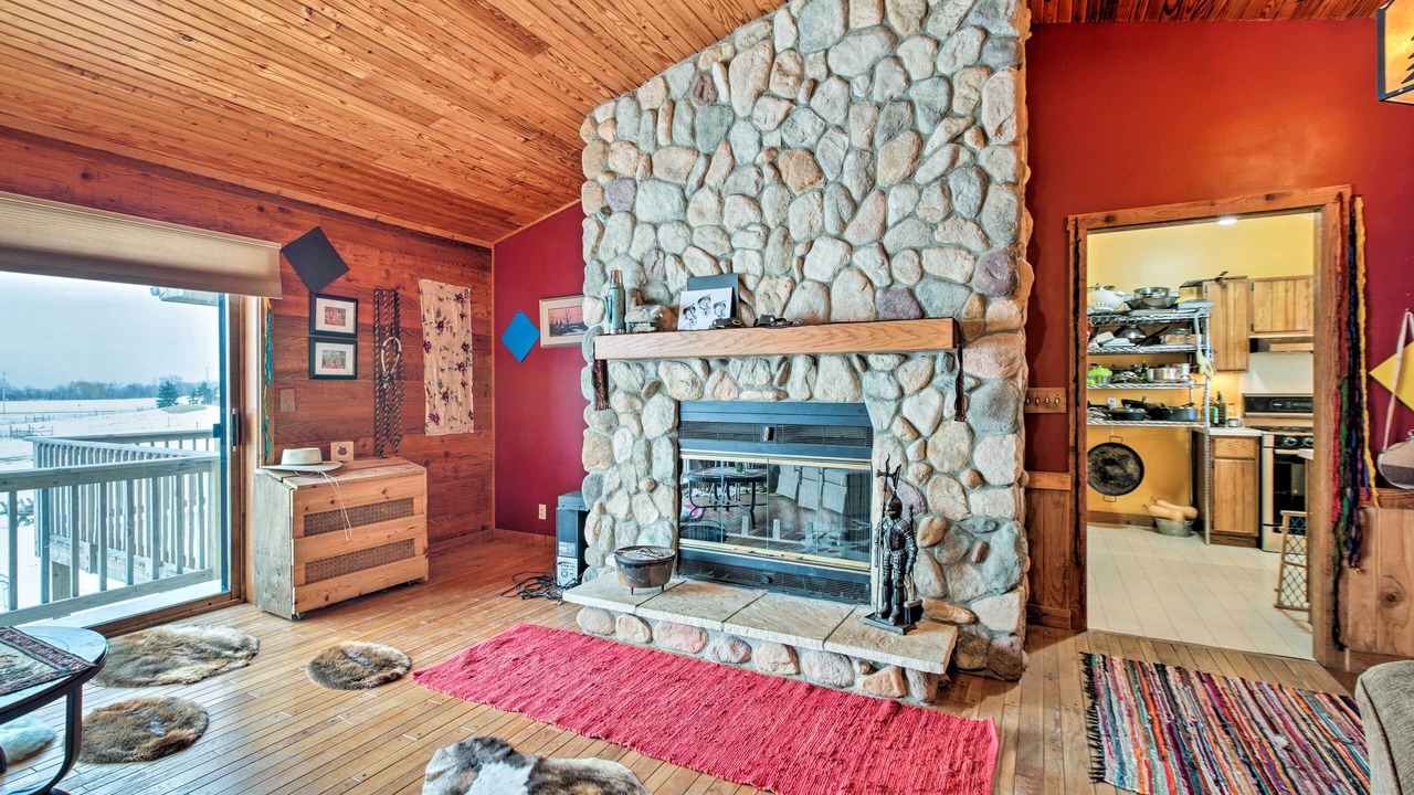 Photo of Livingroom in Burlington