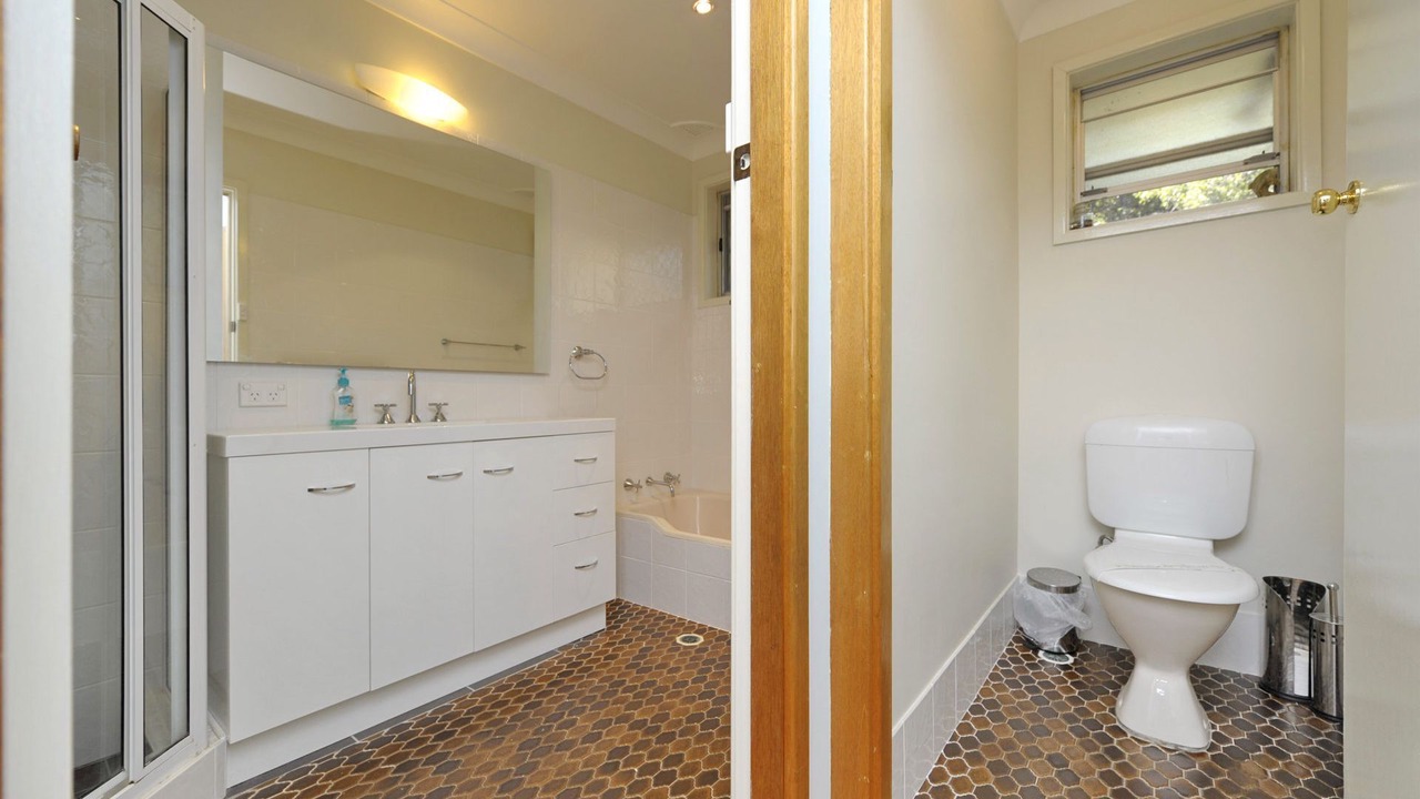 Photo of Bathroom in Fingal Bay