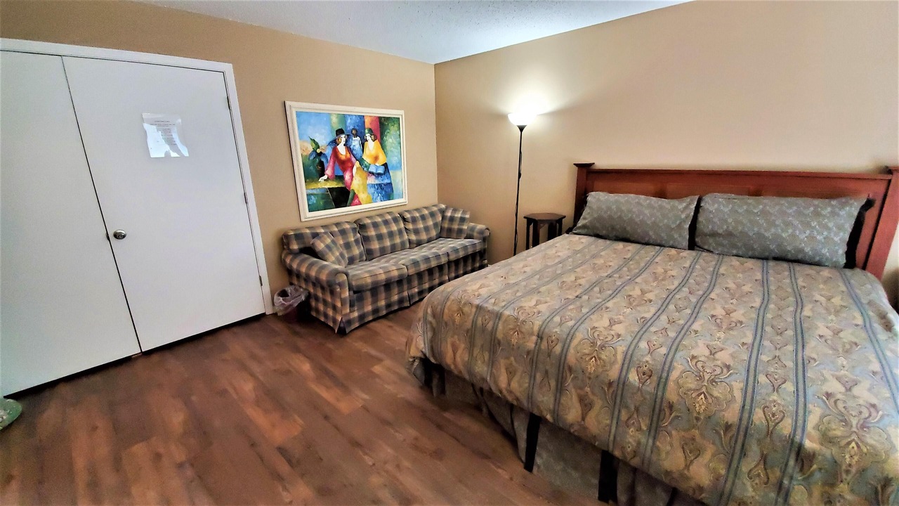 Photo of Bedroom in Holiday Island