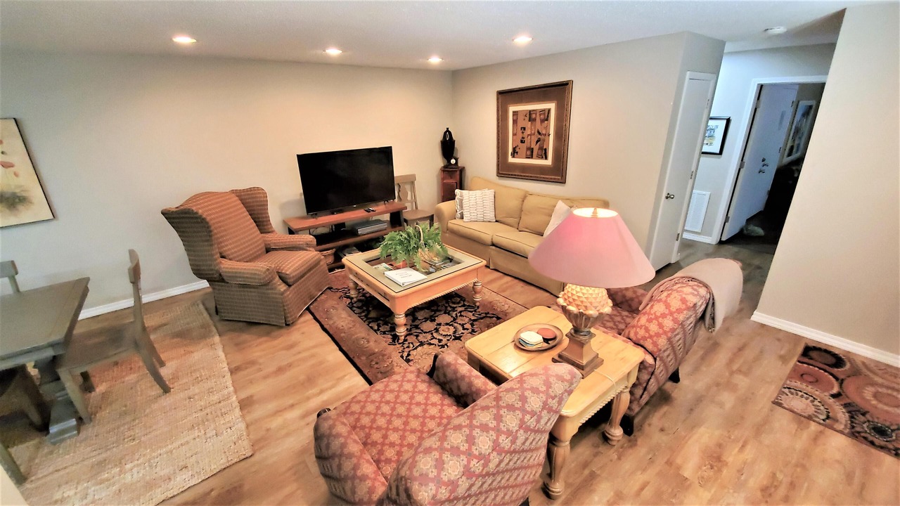 Photo of Livingroom in Holiday Island