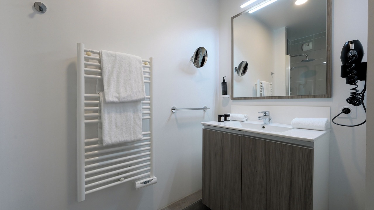 Photo of Bathroom in Part Dieu - Bir Hakeim