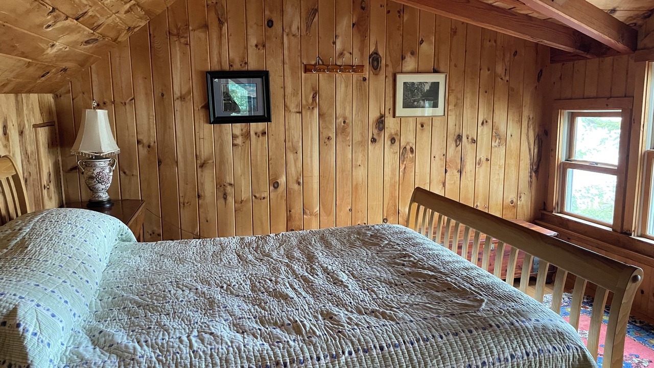 Photo of Bedroom in Ellenburg Center