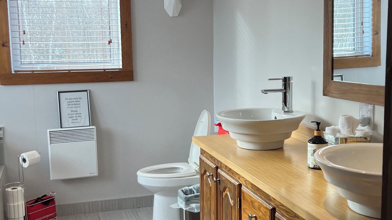 Photo of Bathroom in Eastman