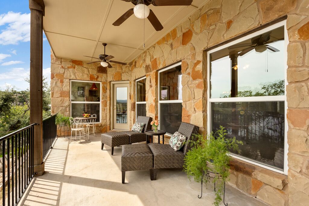 Photo of Outdoor in Oatmeal