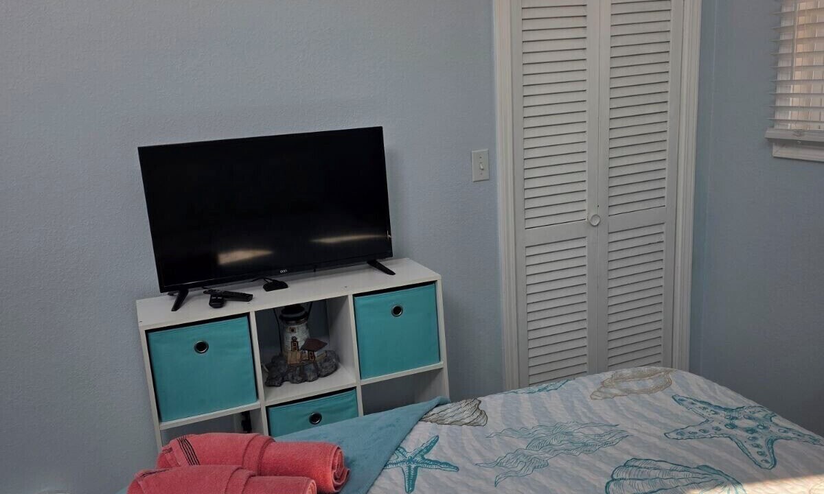 Photo of Bedroom in Kitty Hawk