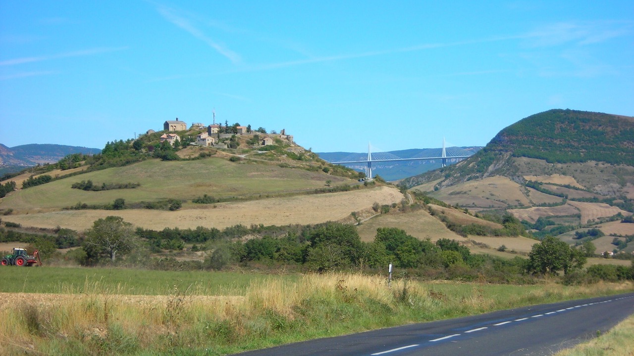 Photo of Others in Saint-Georges-de-Luzencon