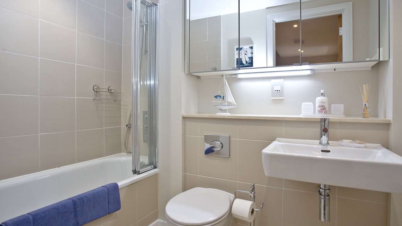 Photo of Bathroom in Westleigh