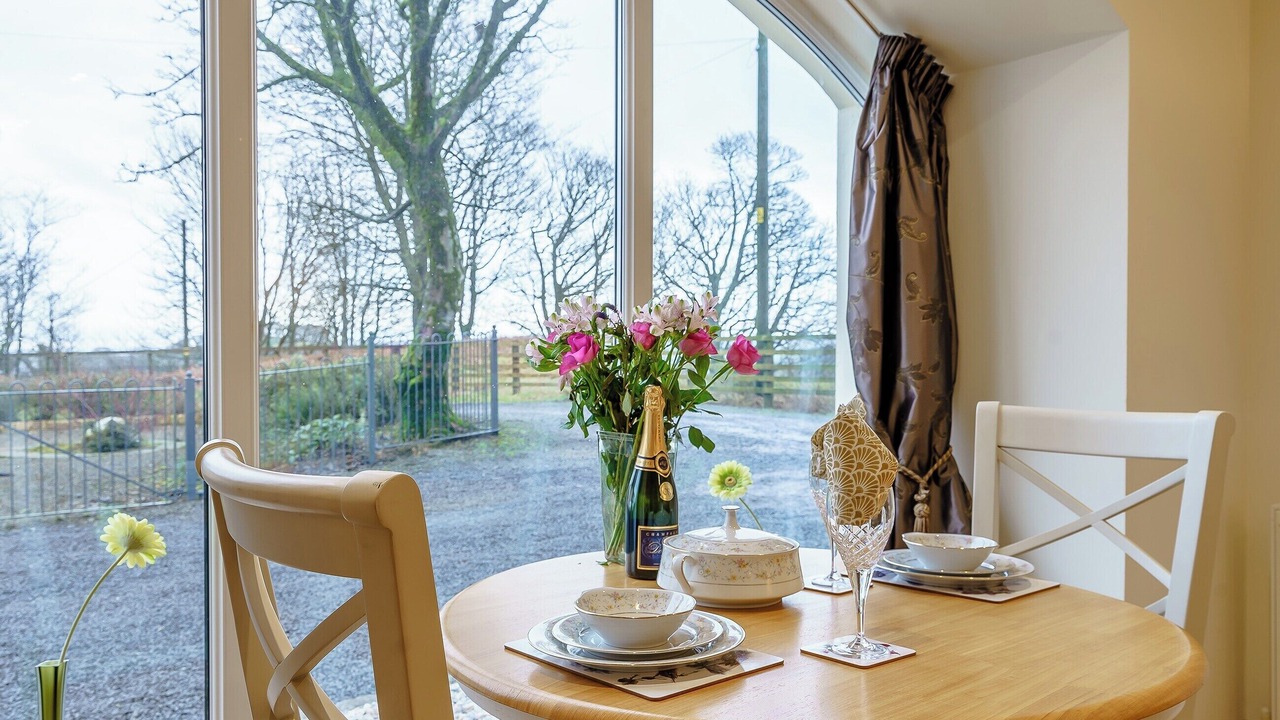 Photo of Others in Lochwinnoch