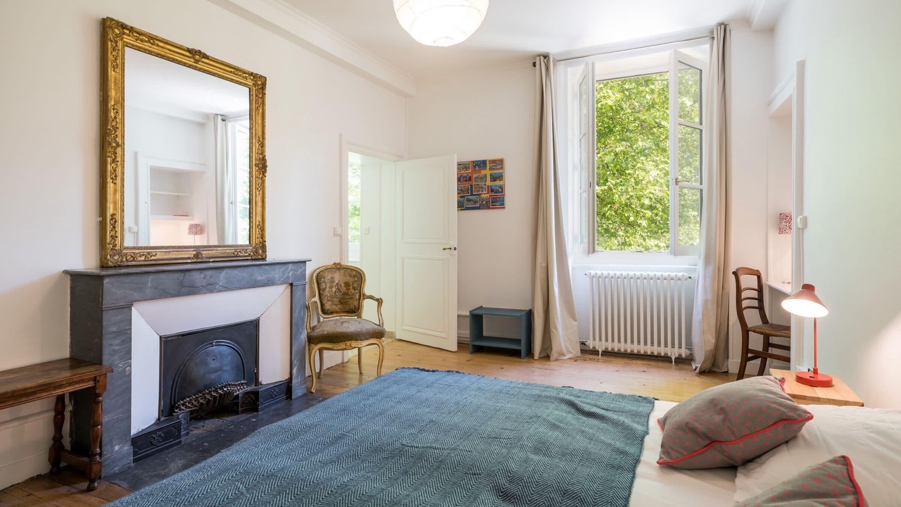 Photo of Bedroom in Irigny