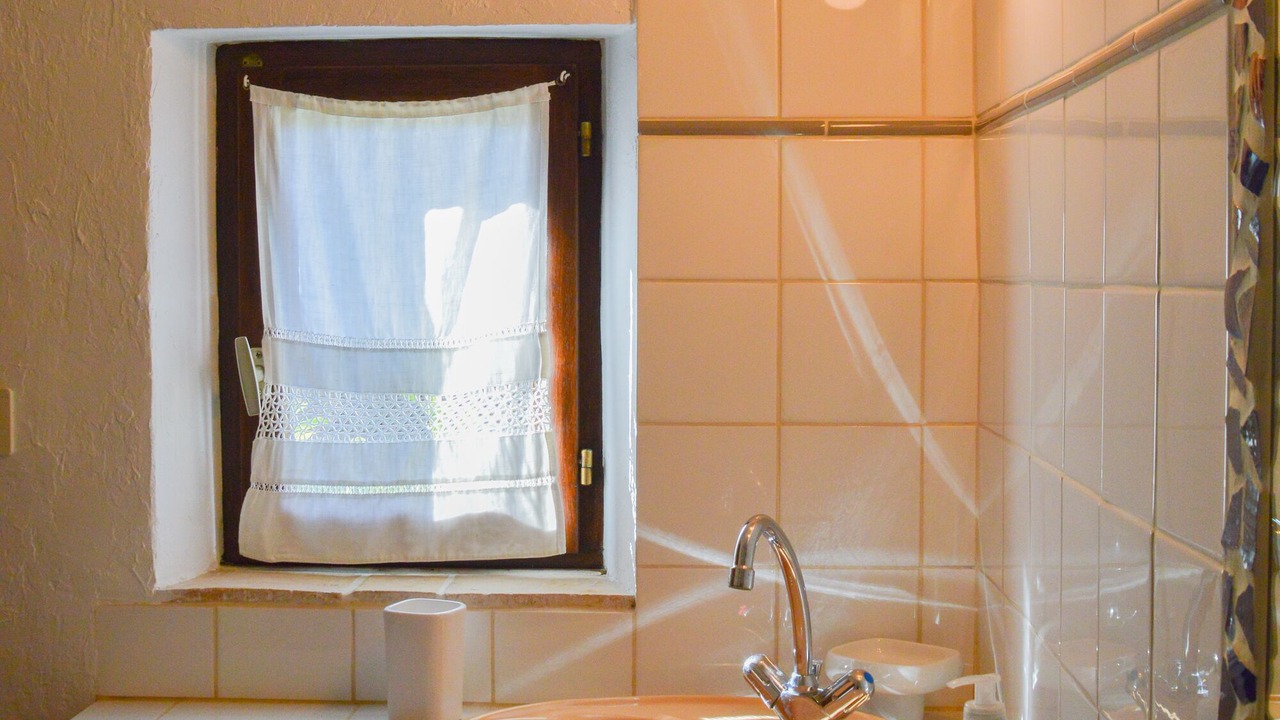 Photo of Bathroom in Cruis