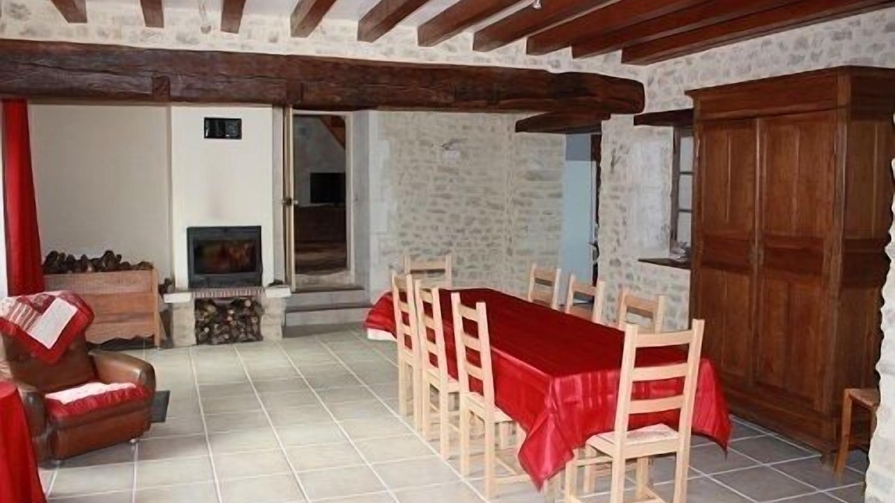 Photo of Others in Merry-Sec