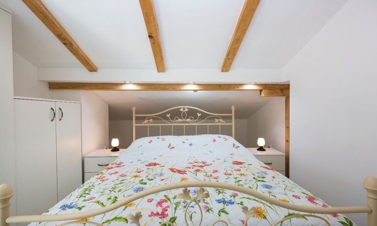 Photo of Bedroom in Cove Murtar