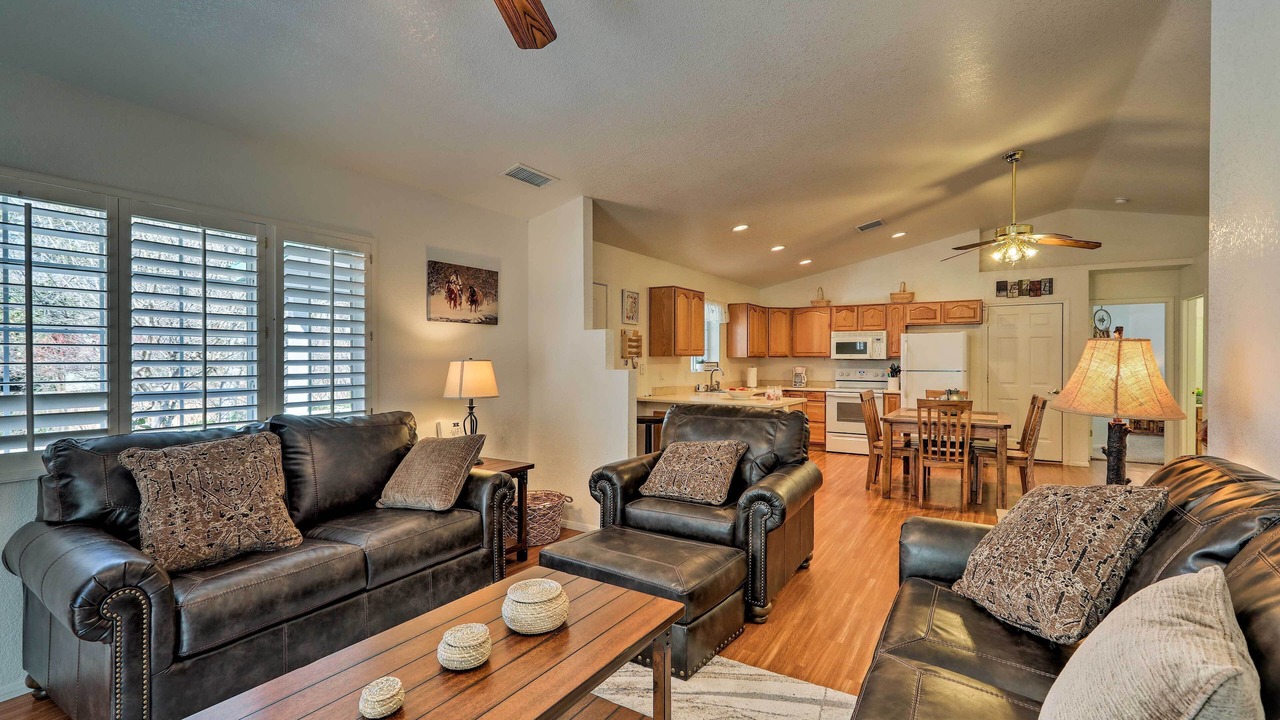 Photo of Livingroom in Sedona