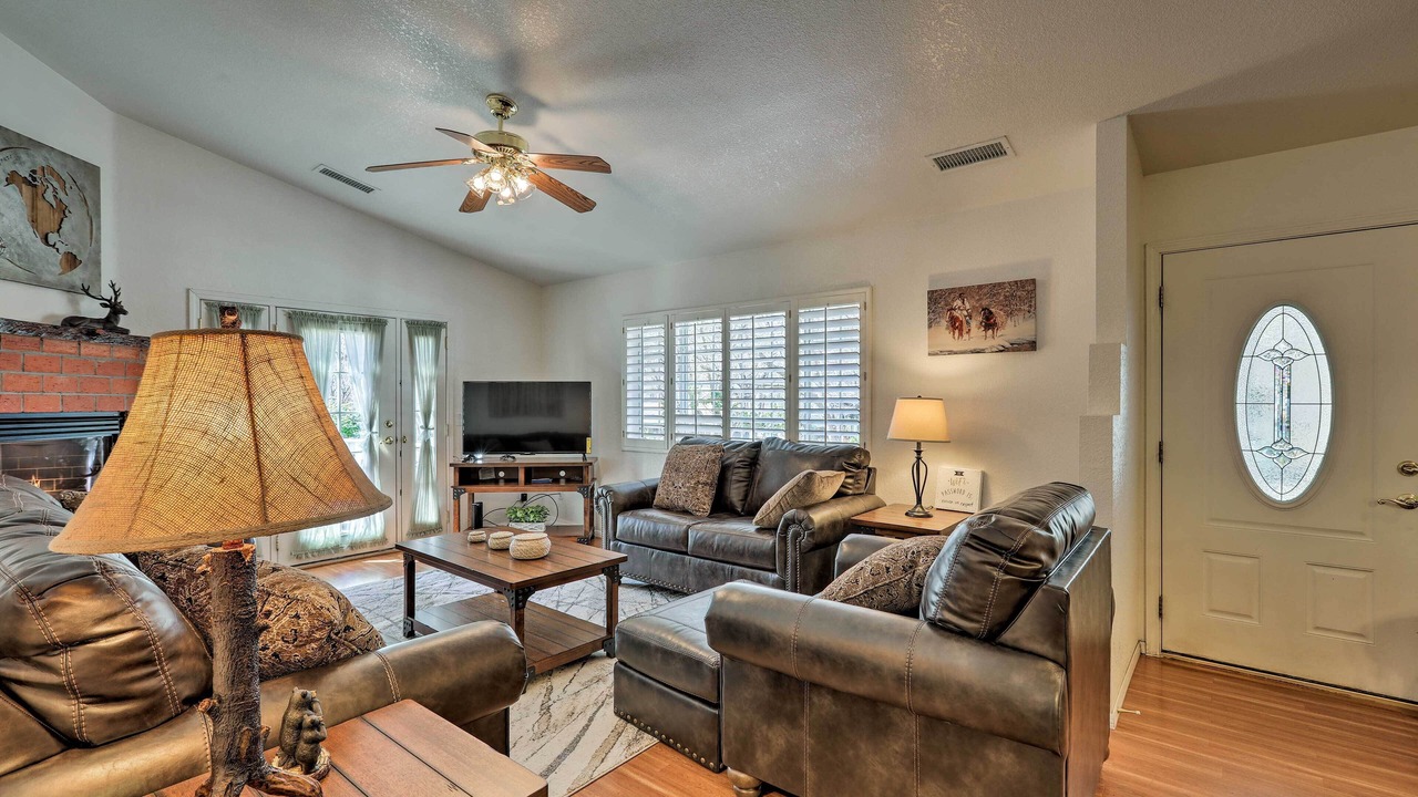 Photo of Livingroom in Sedona