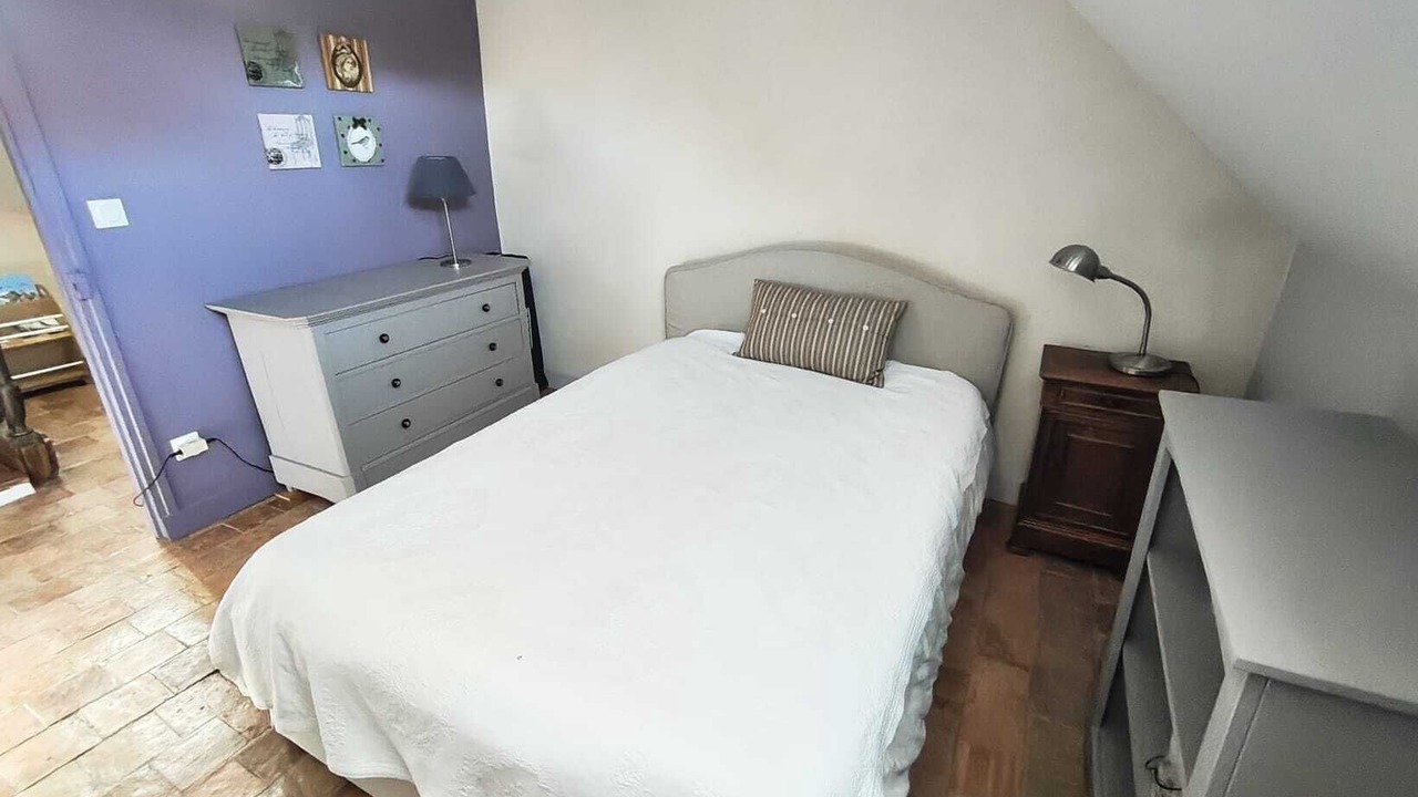 Photo of Bedroom in Beaumont-en-Veron