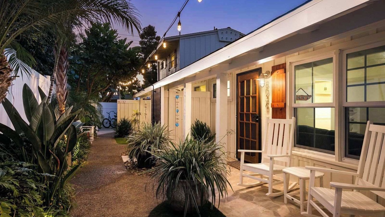 Photo of Patio Balcony in La Jolla Shores