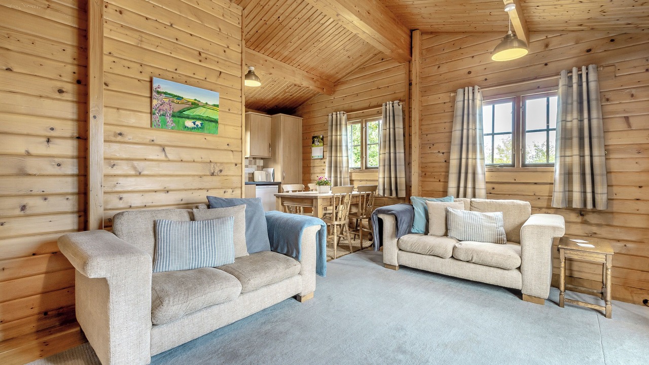 Photo of Others in Coton in the Elms