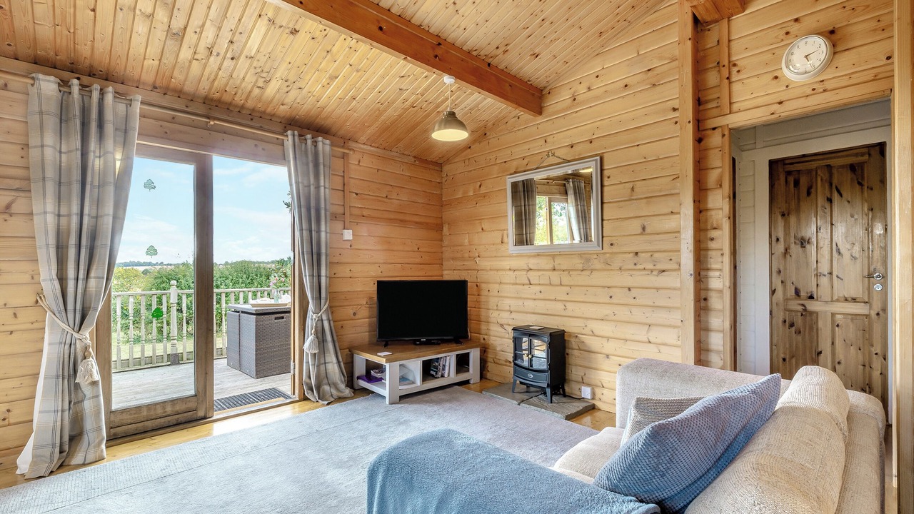 Photo of Others in Coton in the Elms