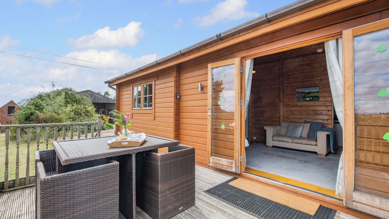 Photo of Others in Coton in the Elms