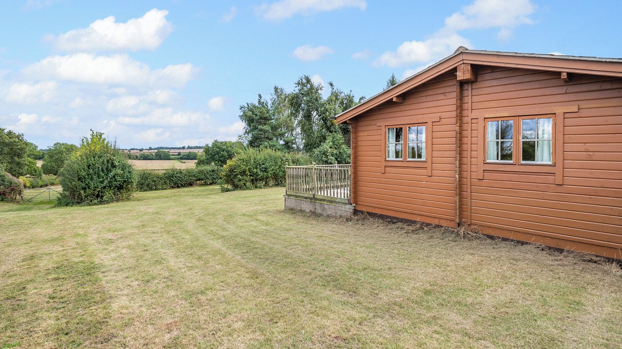 Photo of Outdoor in Coton in the Elms