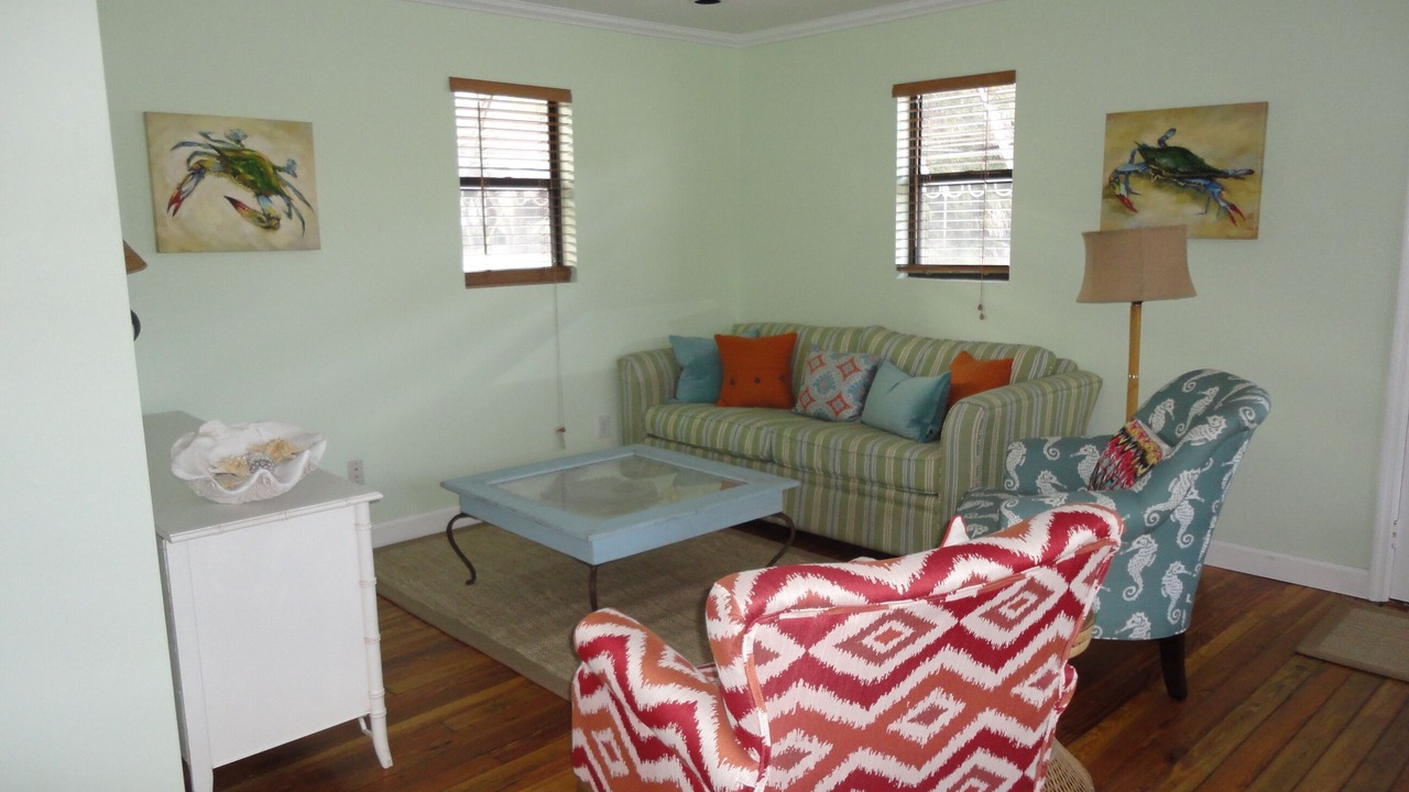 Photo of Livingroom in Stuart