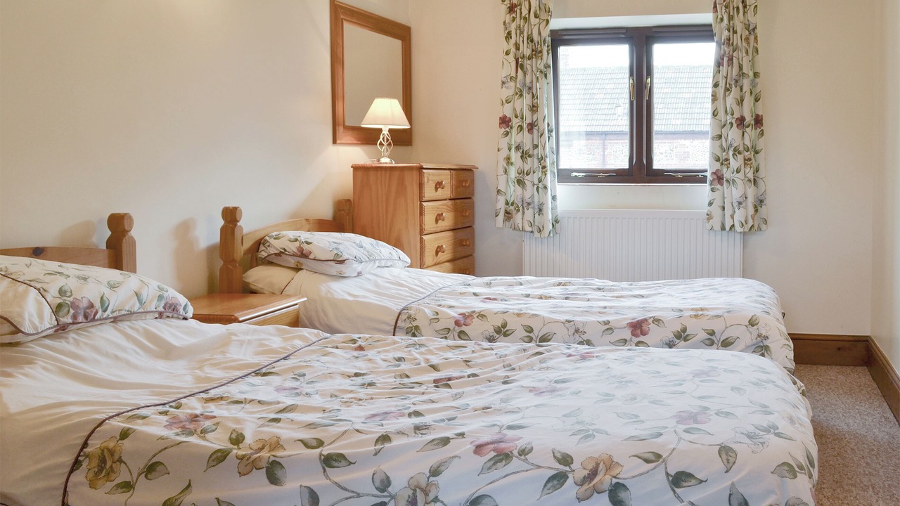 Photo of Others in Foxley