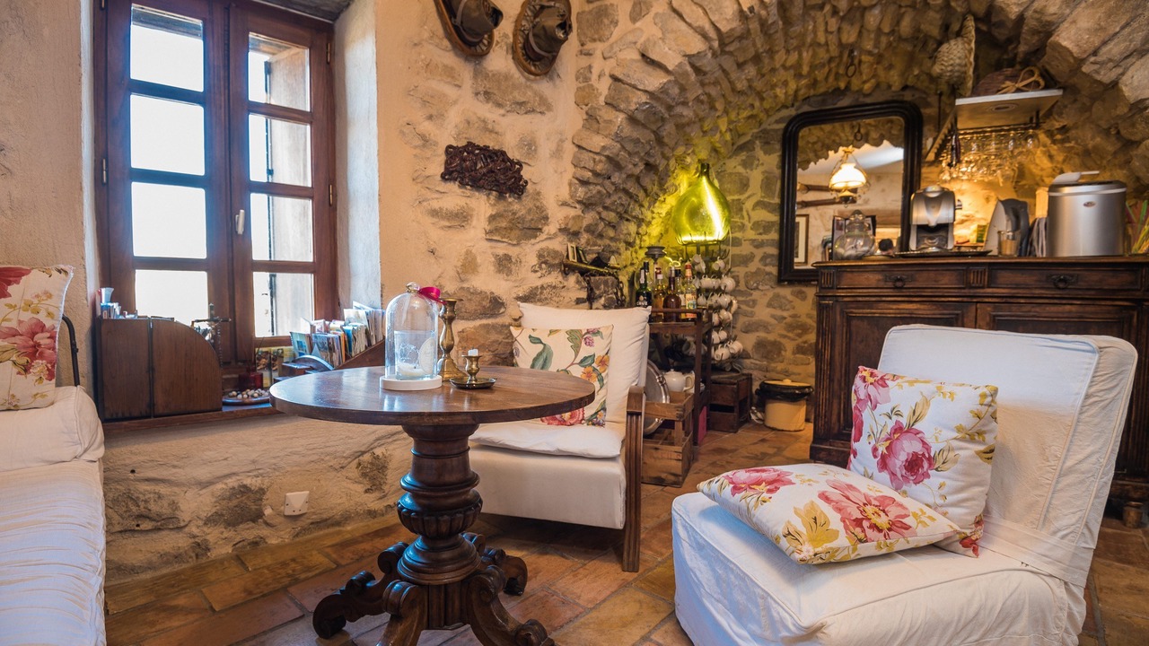 Photo of Livingroom in Saint-Pierre-des-Champs