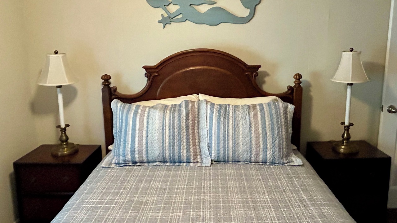 Photo of Bedroom in Jamaica Beach