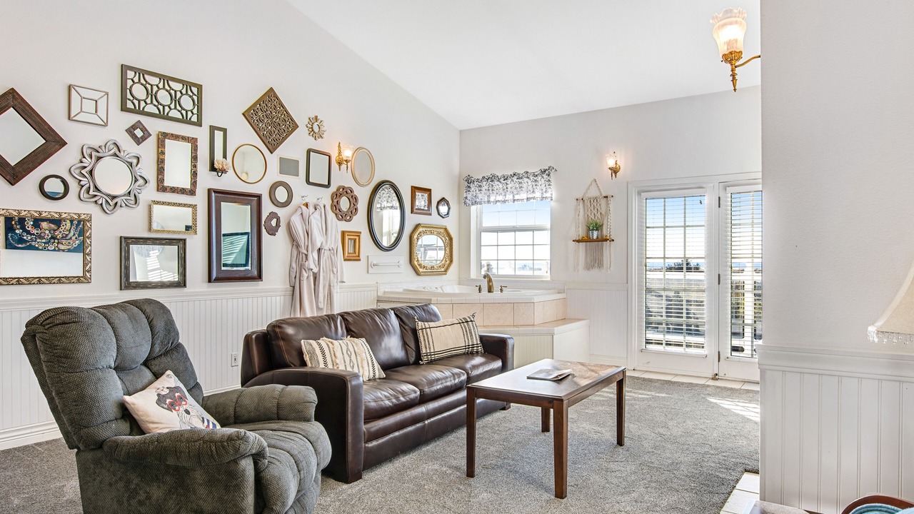 Photo of Livingroom in Ocean Shores
