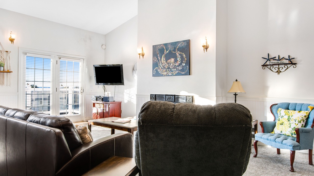Photo of Livingroom in Ocean Shores
