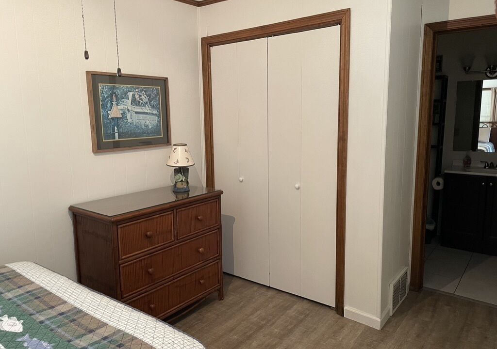 Photo of Bathroom in Roach
